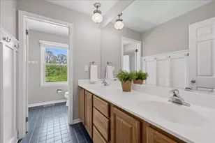 1430 Allyson Ct, Libertyville, IL 60048 - Photo 20