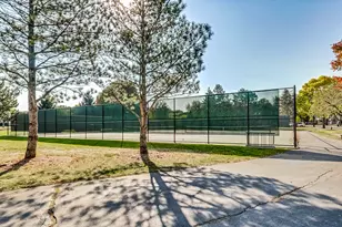 181 W Fabish Dr, Buffalo Grove, IL 60089 - Photo 36