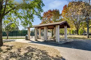 181 W Fabish Dr, Buffalo Grove, IL 60089 - Photo 32