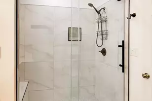 181 W Fabish Dr, Buffalo Grove, IL 60089 - Photo 18