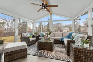 36879 N Deerview Dr, Lake Villa, IL 60046 - Photo 14