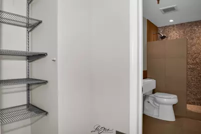 3232 N Halsted Street #D707, Chicago, IL 60657 - Photo 14