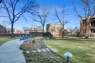 3232 N Halsted St, Chicago, IL 60657 - Photo 18