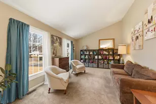 2023 Springside Dr, Naperville, IL 60565 - Photo 4