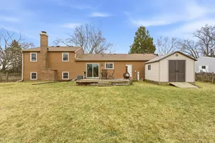 2023 Springside Dr, Naperville, IL 60565 - Photo 2