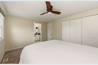 2023 Springside Drive, Naperville, IL 60565 - Photo 14