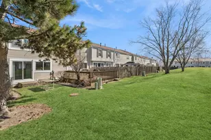 1936 Whitingham Ln, Hoffman Estates, IL 60169 - Photo 20