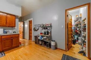 2252 W Leland Ave, Chicago, IL 60625 - Photo 22