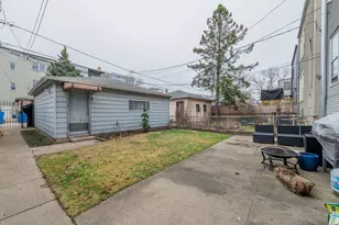 2252 W Leland Ave, Chicago, IL 60625 - Photo 38