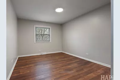 38132 N Manor Avenue, Beach Park, IL 60087 - Photo 8