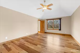 6105 Red Gate Ln, Yorkville, IL 60560 - Photo 16