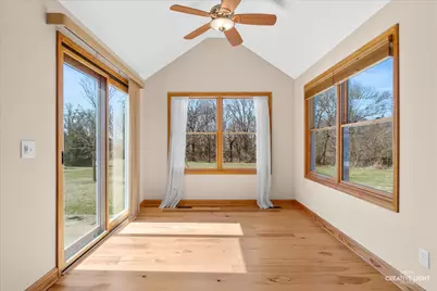 6105 Red Gate Lane, Yorkville, IL 60560 - Photo 8