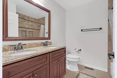141 Manchester Court, Buffalo Grove, IL 60089 - Photo 26