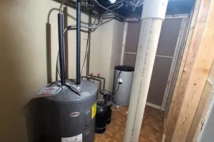 305 N Seminary Ave, Mount Morris, IL 61054 - Photo 14