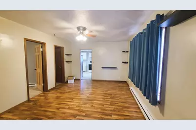 305 N Seminary Avenue, Mount Morris, IL 61054 - Photo 2