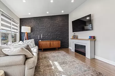 [Address not provided], Oak Lawn, IL 60453 - Photo 4