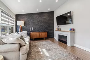 [Address not provided], Oak Lawn, IL 60453 - Photo 4