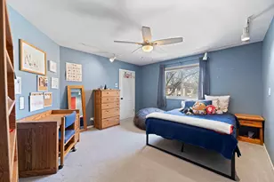 31 Mulberry E Rd, Deerfield, IL 60015 - Photo 18