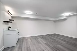 7241 N McVicker Ave, Chicago, IL 60646 - Photo 16