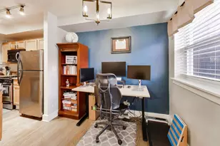 3450 N Janssen Ave, Chicago, IL 60657 - Photo 6