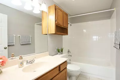 397 Waterford Court #0, Carol Stream, IL 60188 - Photo 16