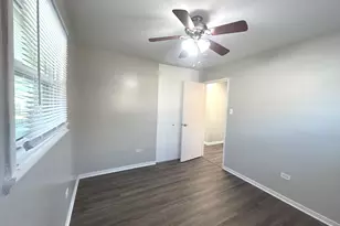 12725 S Saginaw Ave, Chicago, IL 60633 - Photo 14