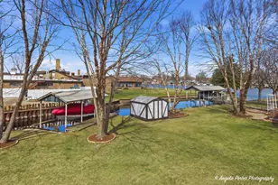 3114 Riverstream Dr, McHenry, IL 60050 - Photo 2