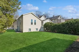1580 Florence Ave, Evanston, IL 60201 - Photo 20