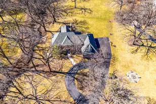 609 Old Hickory Ln, Libertyville, IL 60048 - Photo 68