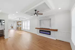 1323 Home Ave, Berwyn, IL 60402 - Photo 8