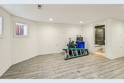 1622 S Central Park Avenue, Chicago, IL 60623 - Photo 40