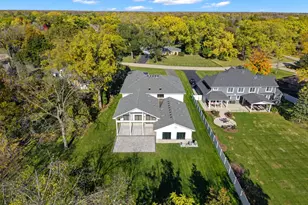 1851 Oakwood Rd, Northbrook, IL 60062 - Photo 74