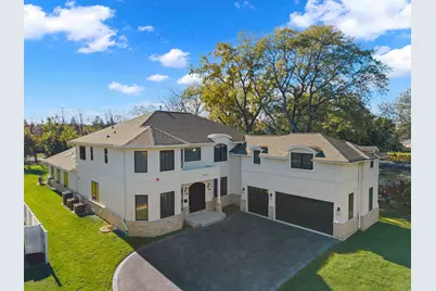 1851 Oakwood Road, Northbrook, IL 60062 - Photo 1