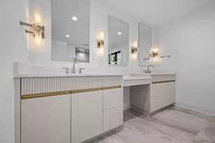 1851 Oakwood Rd, Northbrook, IL 60062 - Photo 42