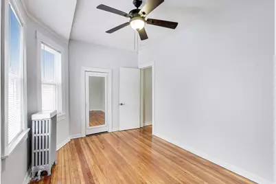 1638 Oakwood Avenue, Des Plaines, IL 60016 - Photo 14