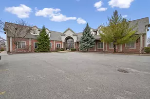 32 Uno Cir, Joliet, IL 60435 - Photo 1