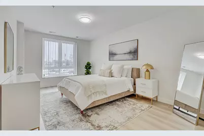 9201 Milwaukee Avenue N #207, Niles, IL 60714 - Photo 4