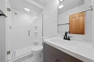 237 W Austin Ave, Libertyville, IL 60048 - Photo 20