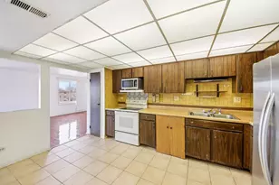 1727 W Crystal Ln, Mount Prospect, IL 60056 - Photo 16