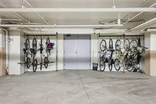 1727 W Crystal Ln, Mount Prospect, IL 60056 - Photo 28