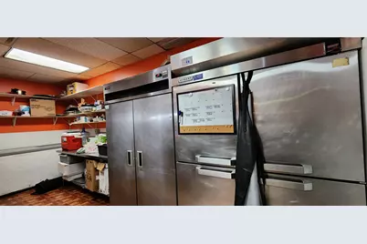 3816 W Montrose Avenue, Chicago, IL 60618 - Photo 46