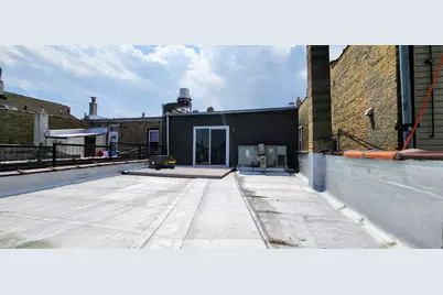 3816 W Montrose Avenue, Chicago, IL 60618 - Photo 44