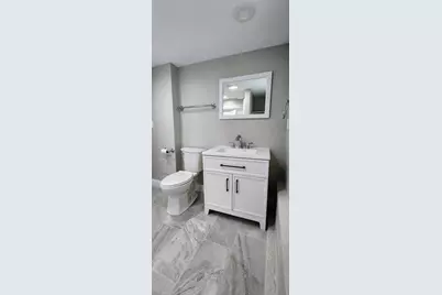 3816 W Montrose Avenue, Chicago, IL 60618 - Photo 16