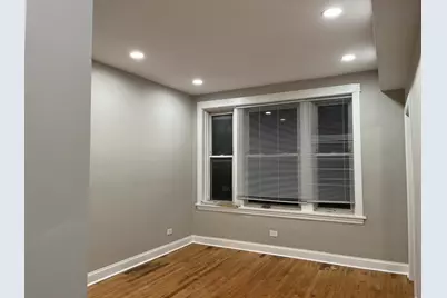 3816 W Montrose Avenue, Chicago, IL 60618 - Photo 30