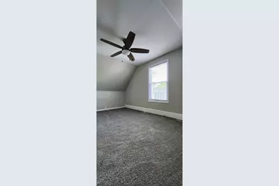 3816 W Montrose Avenue, Chicago, IL 60618 - Photo 12