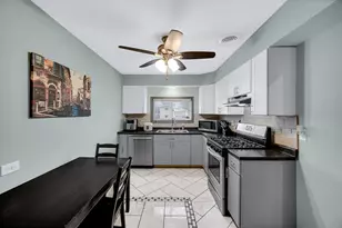 16145 Hermitage Ave, Markham, IL 60428 - Photo 6