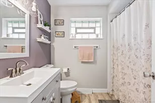 16419 Terry Ln, Oak Forest, IL 60452 - Photo 12