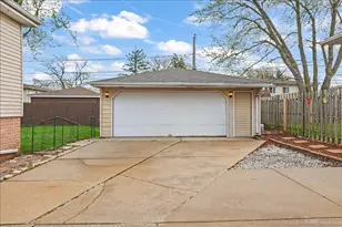16419 Terry Ln, Oak Forest, IL 60452 - Photo 22