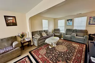 1033 Serendipity Dr, Aurora, IL 60504 - Photo 4