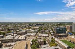 3660 N Lake Shore Dr, Chicago, IL 60613 - Photo 18